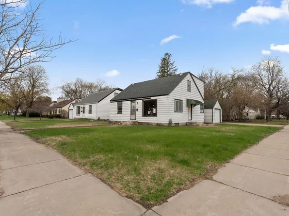 4533 Welcome Ave N, Crystal, MN 55422