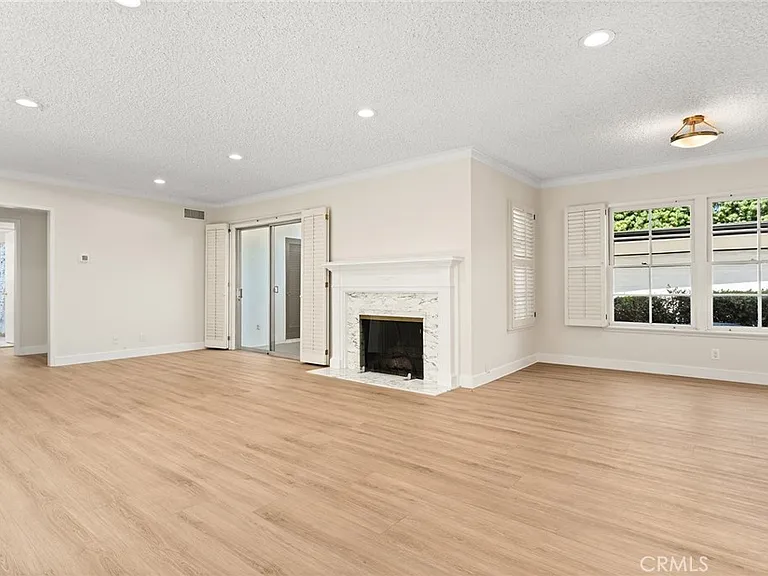 681 S Orange Grove Blvd #3 — Photo 4