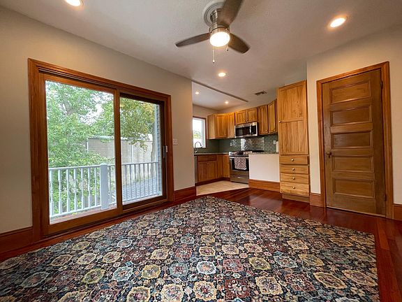 Kitchen and Breakfast Area