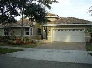 1545 NW 183rd Ave, Pembroke Pines, FL 33029