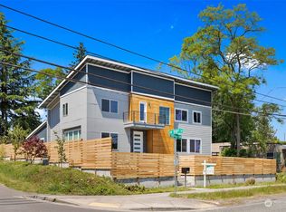 9725 35th Ave SW, Seattle, WA 98126