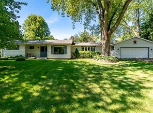 8361 Vicki Rd, Rockford, IL 61108