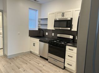 2521 N 34th St #3, Philadelphia, PA 19132
