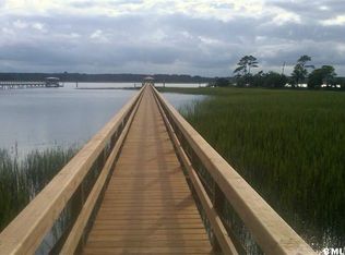 50 W River Dr, Beaufort, SC 29907