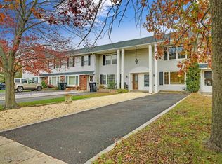 5 Fieldcrest Way, Hazlet, NJ 07730