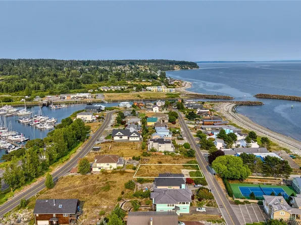 1598 Edwards Drive, Point Roberts, WA 98281