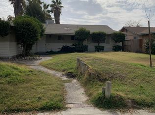 4325 W Country Ln, Visalia, CA 93277