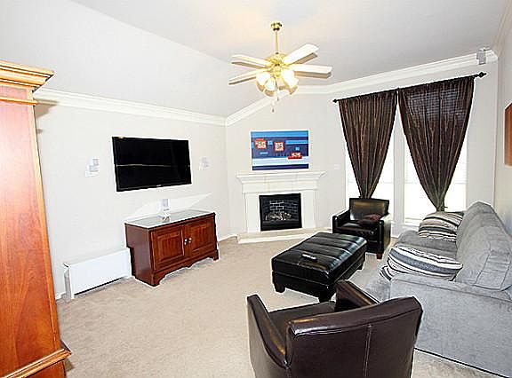 3rd image of 4905 Skymeadow Dr