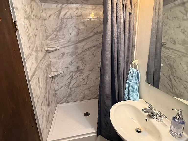 23 Amesbury St #23 — Photo 9
