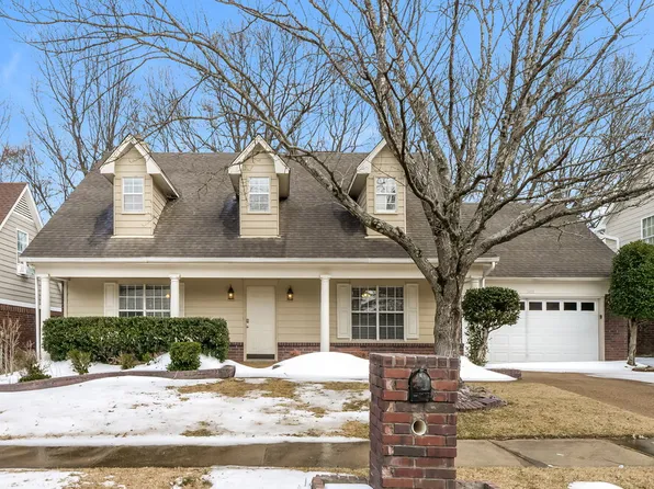 1400 Milestone Dr, Collierville, TN 38017