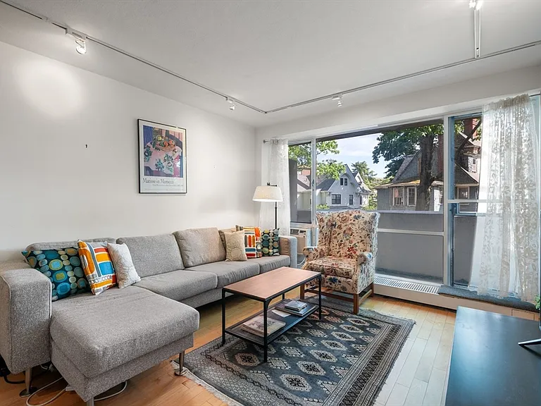 29 Concord Ave #302 — Photo 7