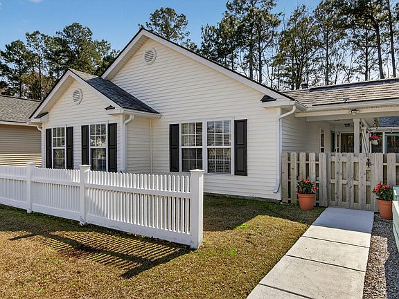 2nd image of 237 Moon Dance Ln