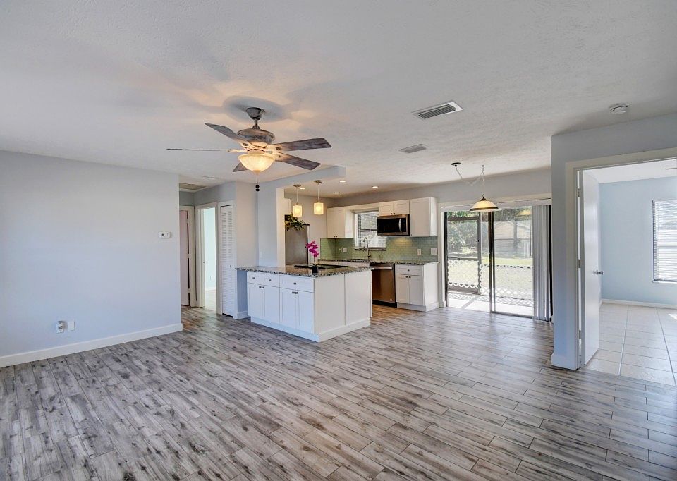 1st image of 2594 SE Tiger Ave