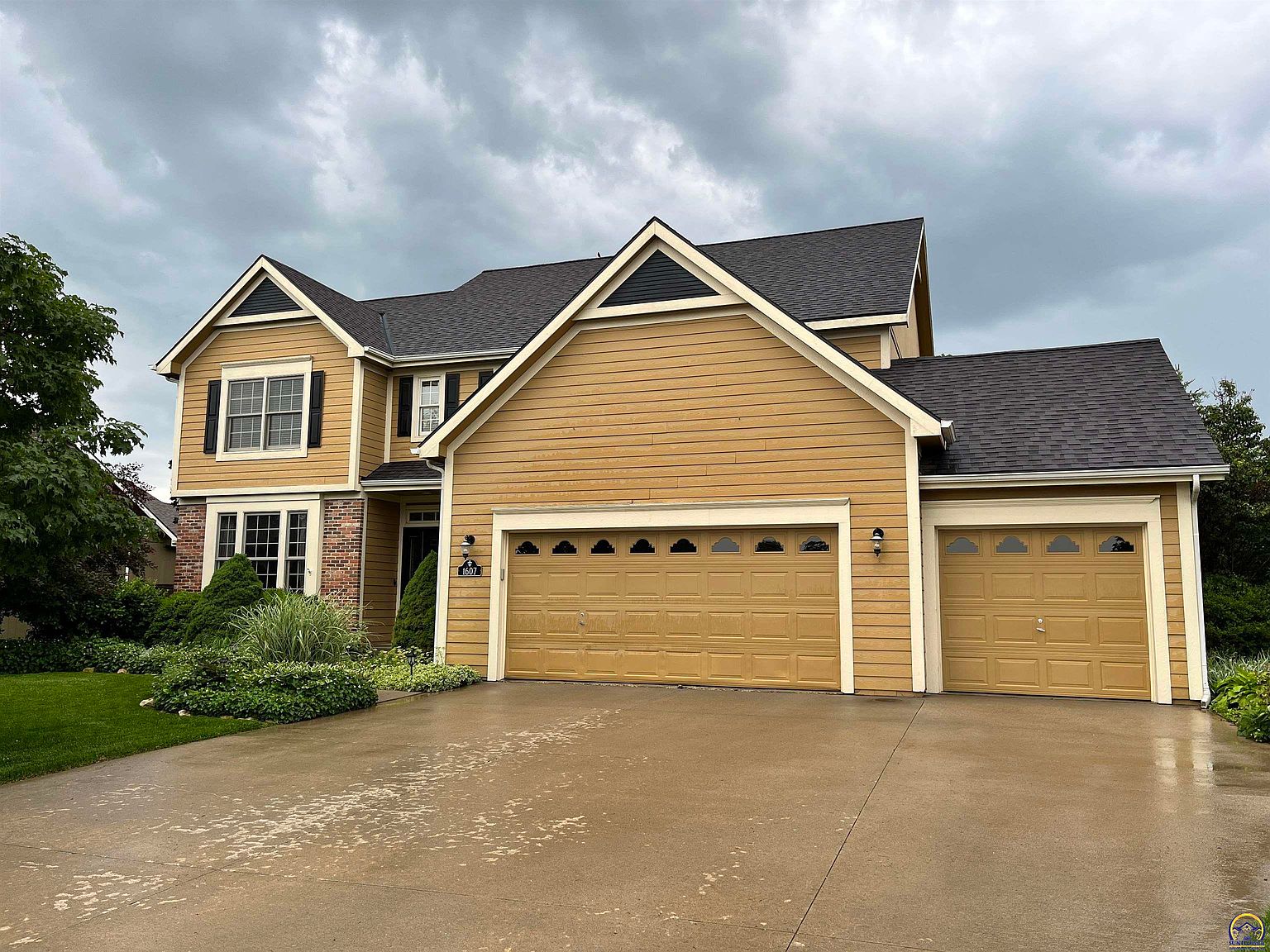 1607 Williams Way, Lawrence, KS 66047 Zillow