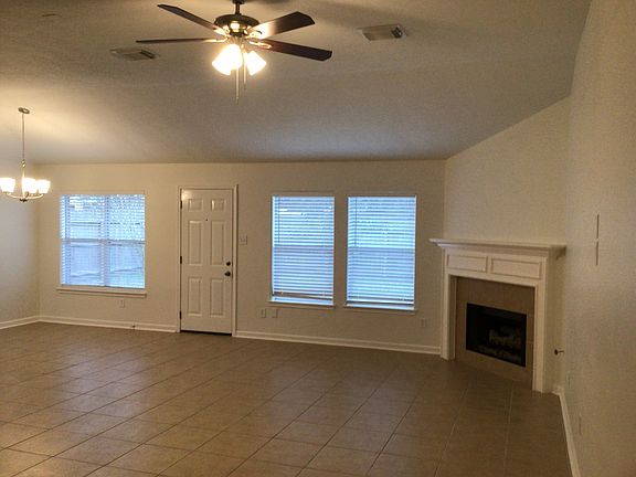 4th image of 17627 Tower Bluff Ln
