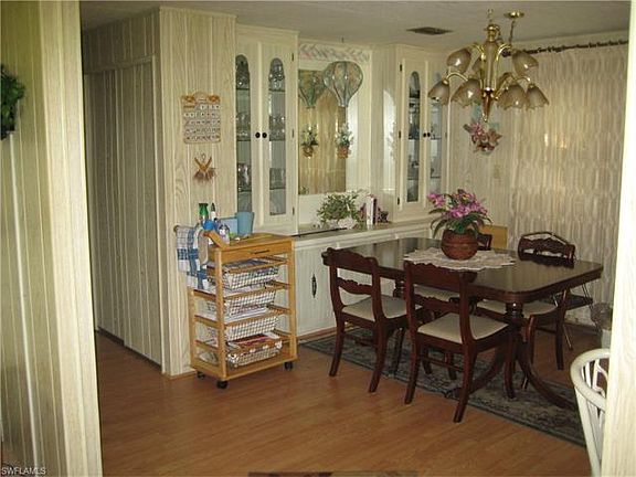 3rd image of 205 Shenandoah Ln