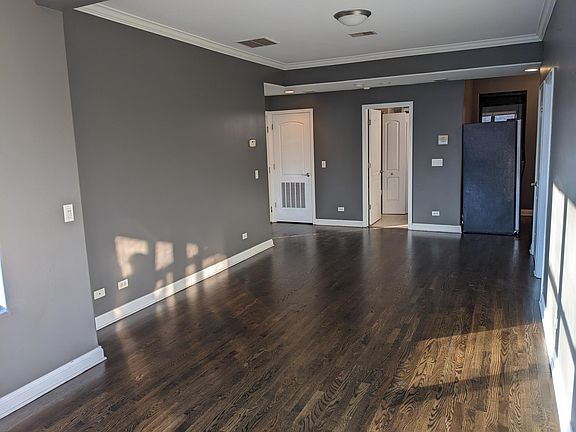 4th image of 3234 W Leland Ave APT 2A
