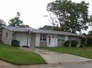 1405 Sunland Rd, Daytona Beach, FL 32114