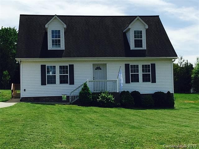1st image of 242 Periwinkle St