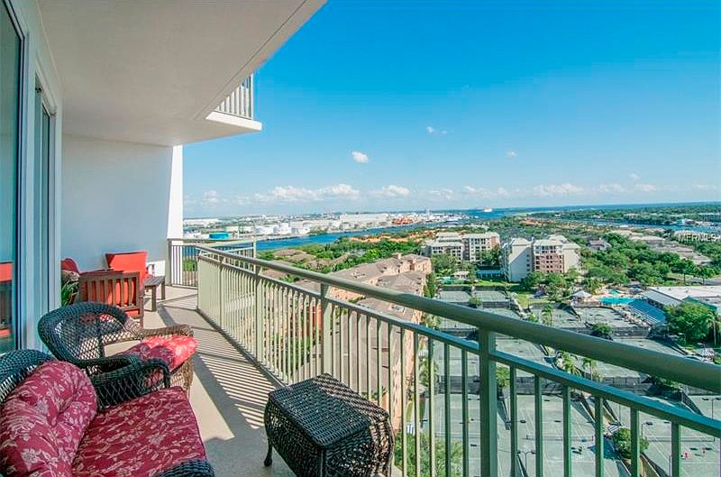 2nd image of 450 Knights Run Ave Unit 1606