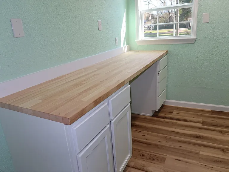 5122 Avenue L — Photo 9