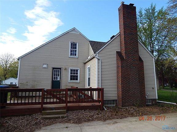 3rd image of 423 Bellhaven Dr