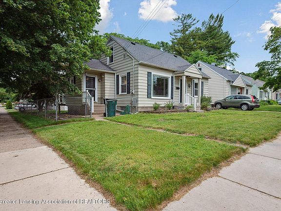 2nd image of 1424 Woodbine Ave