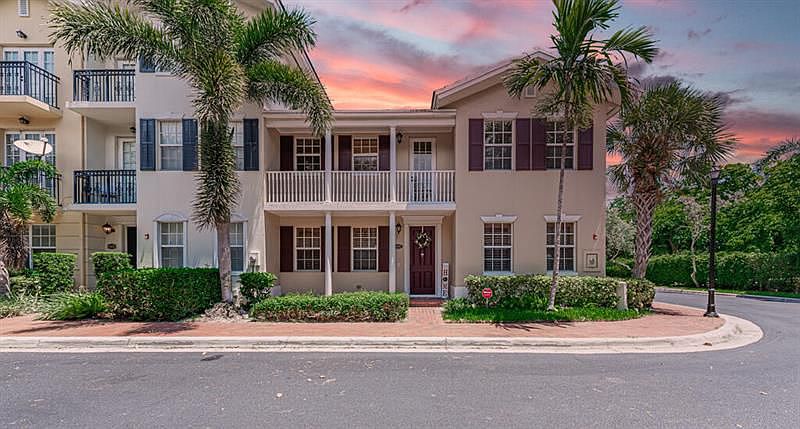 1st image of 1059 W Heritage Club Cir