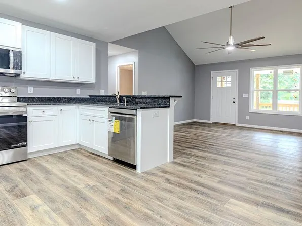 2407 Martin Luther King Blvd, Dalton, GA 30721