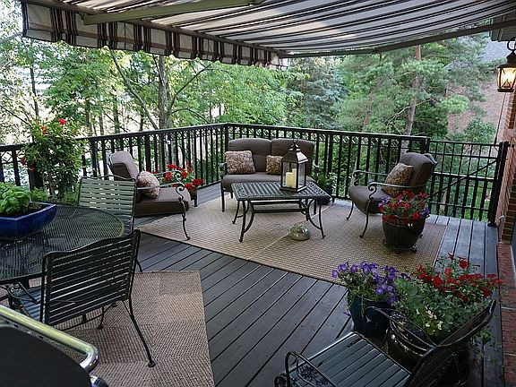 3rd image of 4962 Crystal Creek Ln