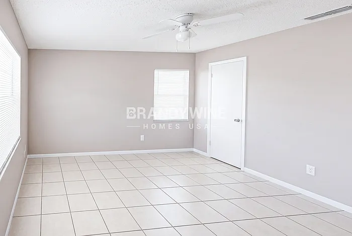 6433 Sardina Blvd — Photo 11