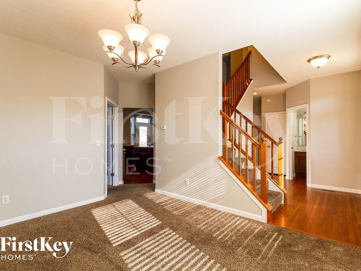4 bed, 2.5 bath, 2468 sqft, $2,630 — Photo 3