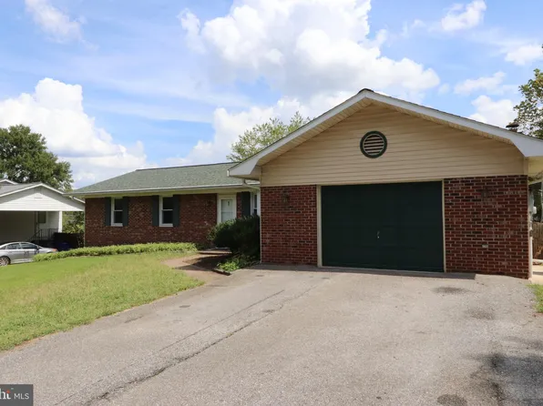 10921 Bridle Path Cir, Waldorf, MD 20601