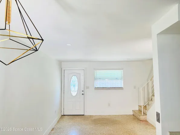 1220 SW 5th St APT 2, Miami, FL 33135
