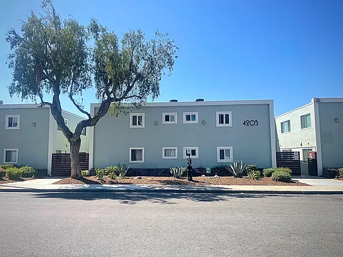Evart Apartments Photo 1