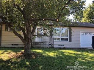 1621 N 13th St, Beatrice, NE 68310