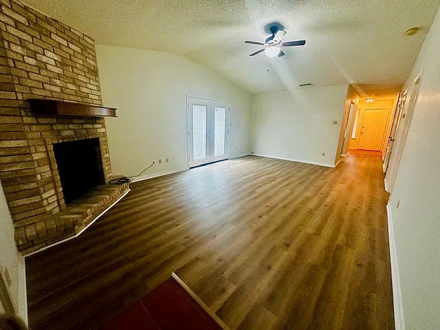 1919 Rettye Dr — Photo 9