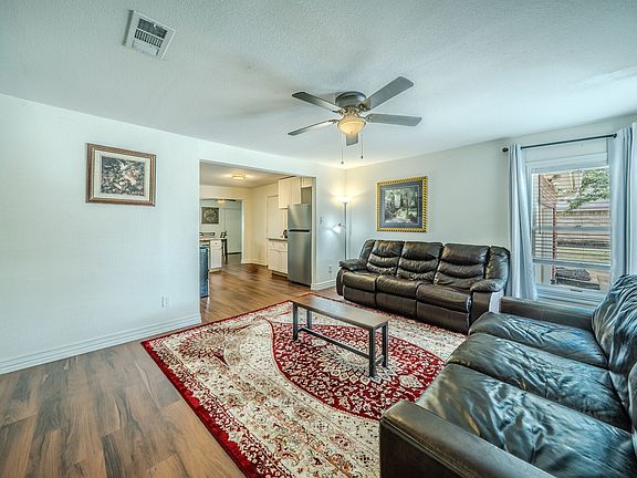 2nd image of 5504 Wainwright Dr