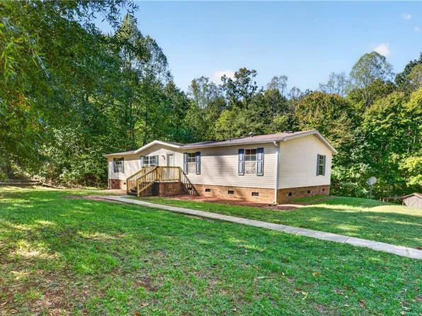 1575 Rhodes Loop, Madison, NC 27025
