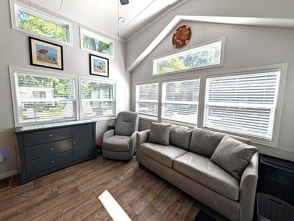 3rd image of 30311 Whitebirch Way