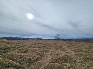 Memory Ln, Blacksburg, VA 24060