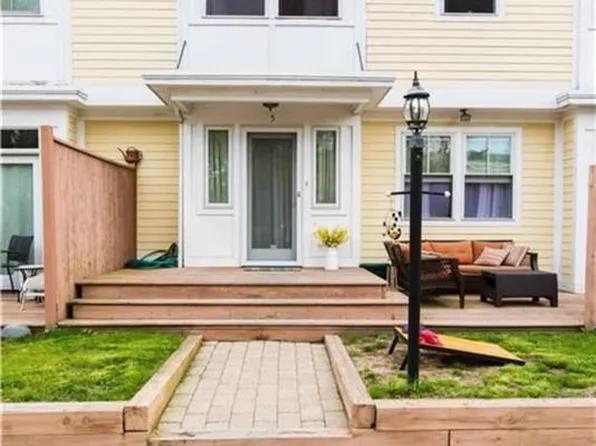 1488 Westminster St #5, Providence, RI 02909