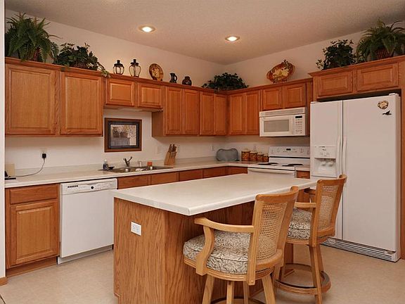 5th image of 2615 Boulder Way
