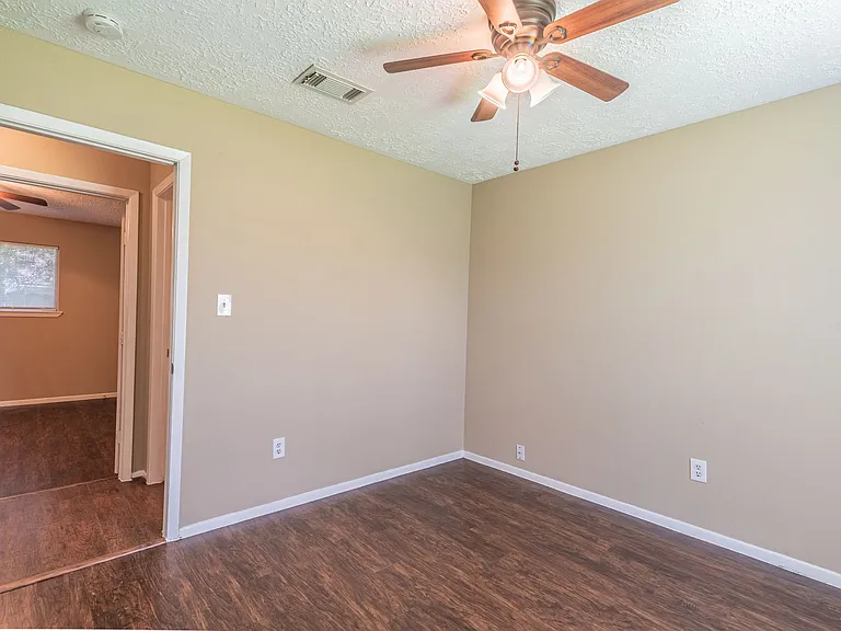 14210 Galvani Dr — Photo 9