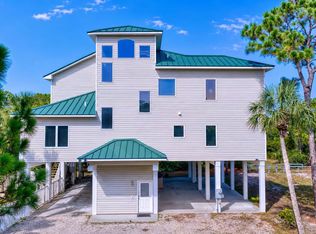1812 Suzie Ct, Eastpoint, FL 32328