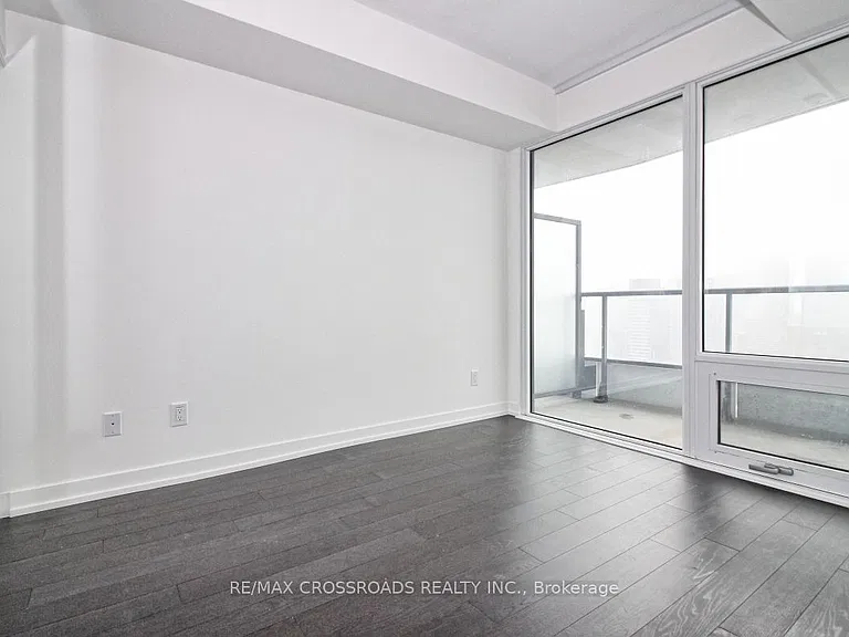 85 Wood St #3908 — Photo 7