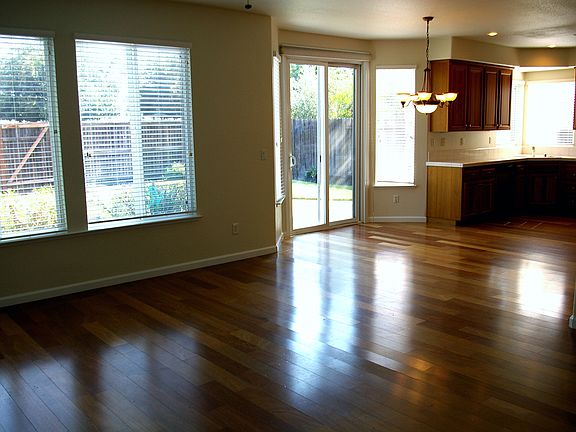 5th image of 1777 Sevilla Dr