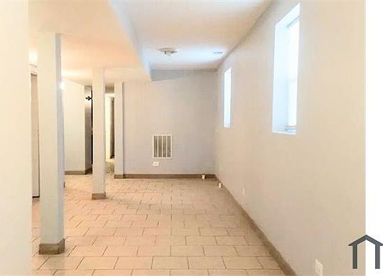 1st image of 5532 S Wabash Ave