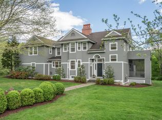 300 Mountain Spring Rd, Farmington, CT 06032