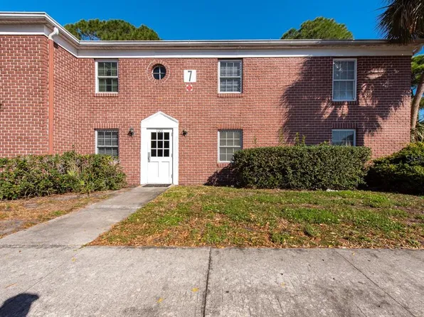 1123 85th Ter N APT B, Saint Petersburg, FL 33702